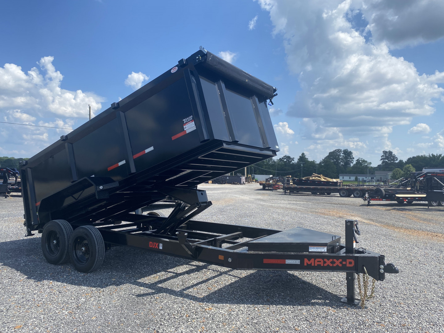 New 2026 MAXXD Dump Trailer | 83" x 16' 17.5K GVWR