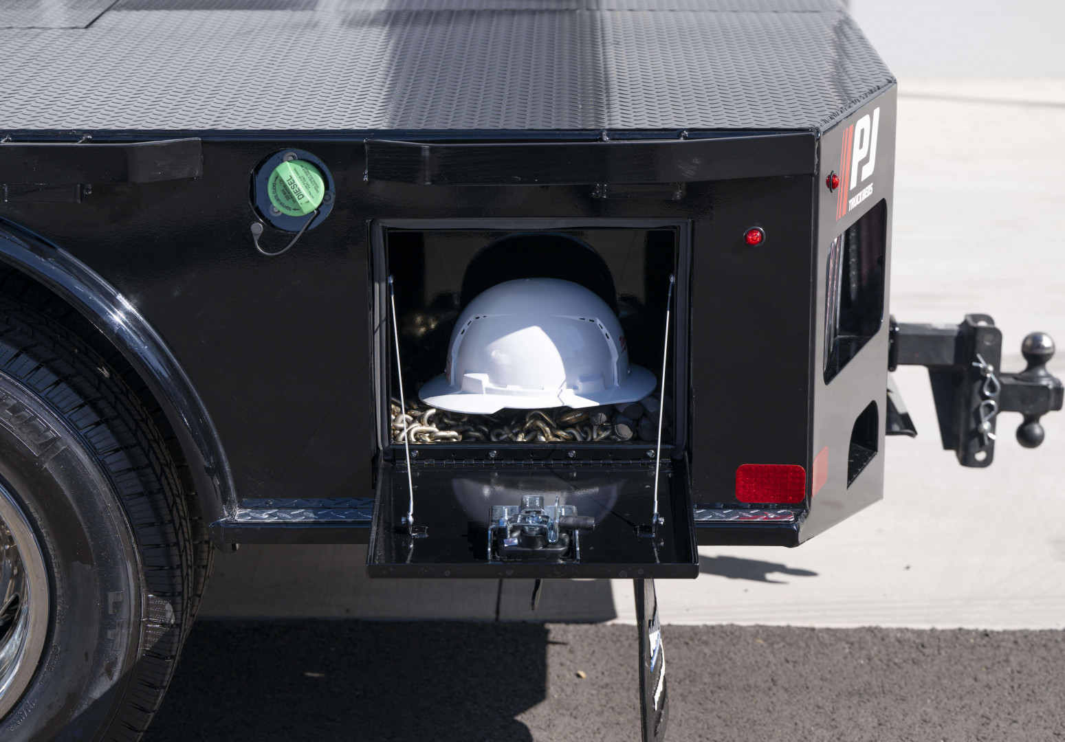 New Steel Skirted Flat Deck Body Truck Bed - GS