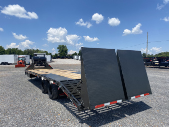 New 2026 MAXXD 102"X30' 25K Gooseneck Flatbed Trailer *ENGINEERED FRAME*