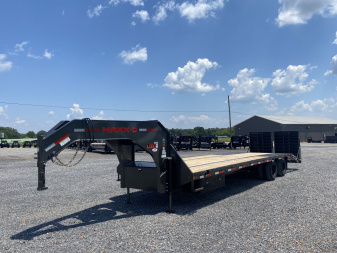 New 2026 MAXXD 102"X30' 25K Gooseneck Flatbed Trailer *ENGINEERED FRAME*