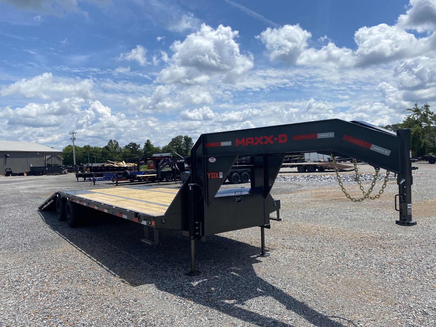 New 2026 MAXXD 32' x 102" 30k Hyd Dove Gooseneck Trailer