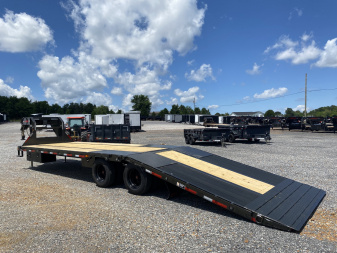New 2026 MAXXD 32' x 102" 30k Hyd Dove Gooseneck Trailer