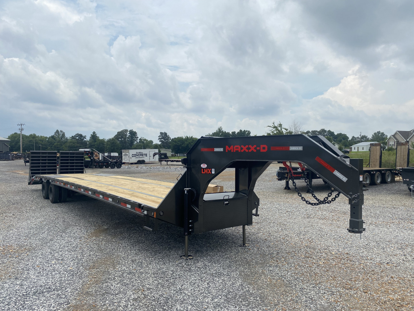New 2026 MAXXD 102"X40' 40K *ENGINEERED FRAME* Gooseneck Flatbed Trailer