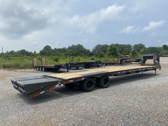 New 2026 MAXXD 102"X40' 40K *ENGINEERED FRAME* Gooseneck Flatbed Trailer