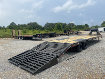 New 2026 MAXXD 102"X40' 40K *ENGINEERED FRAME* Gooseneck Flatbed Trailer