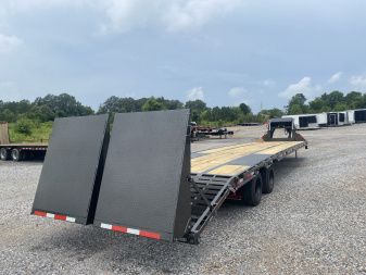 New 2026 MAXXD 102"X40' 40K *ENGINEERED FRAME* Gooseneck Flatbed Trailer