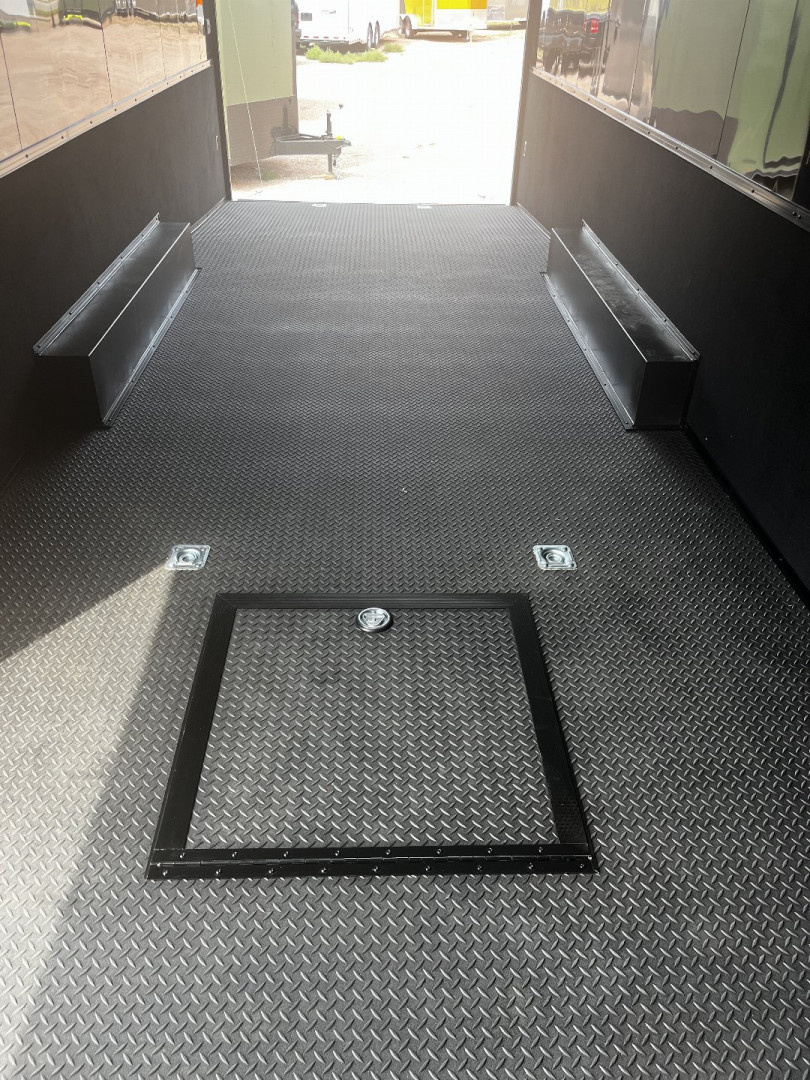 New 2025 CONTINENTAL CARGO RACER 8.5X28 Car / Racing Trailer