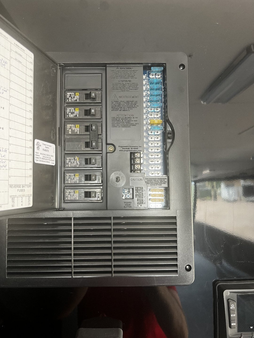 New 2025 CONTINENTAL CARGO RACER 8.5X28 Car / Racing Trailer