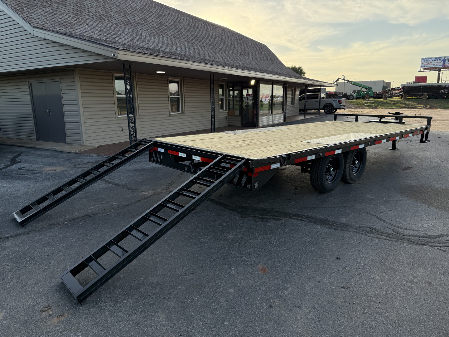 New 2026 MAXX-D 102”x20’ BP Deckover Flatbed – DOX