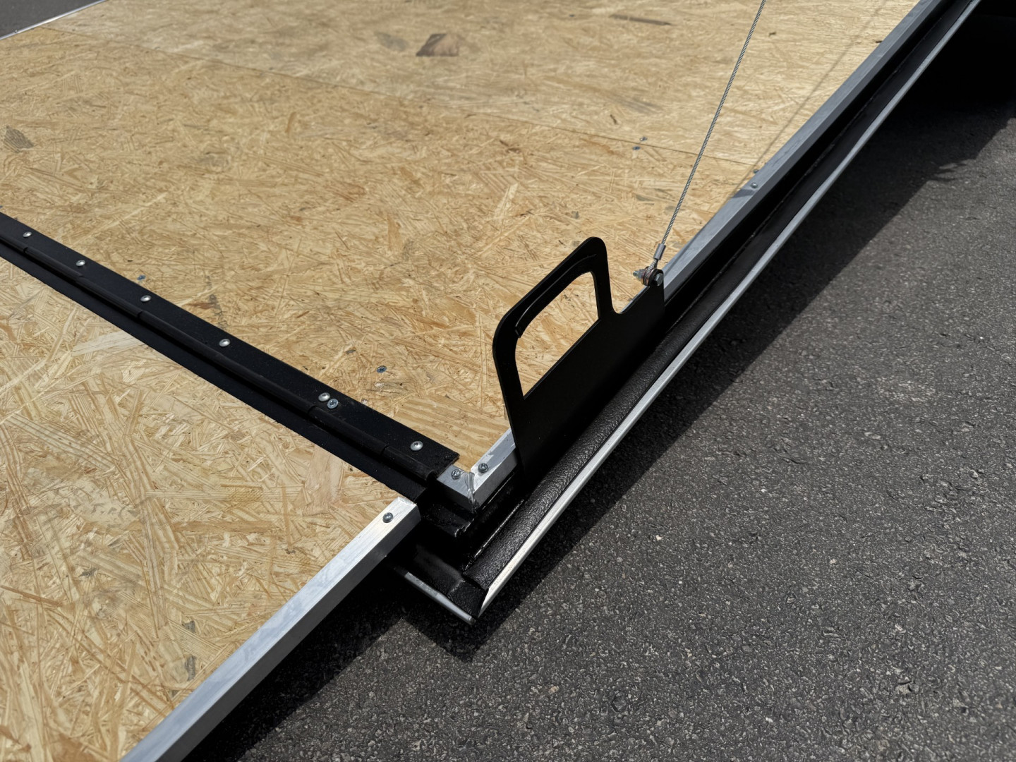 New TX7X12TA2 TEXAS TRAILERS 7' X 12' CARGO / ENCLOSED TRAILER W/ REAR RAMP DOOR & SIDE DOOR