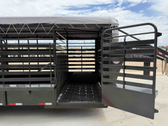 New 2025 Delco 6'8"x20' GN Bar Top Livestock Trailer - B8 Cattleman