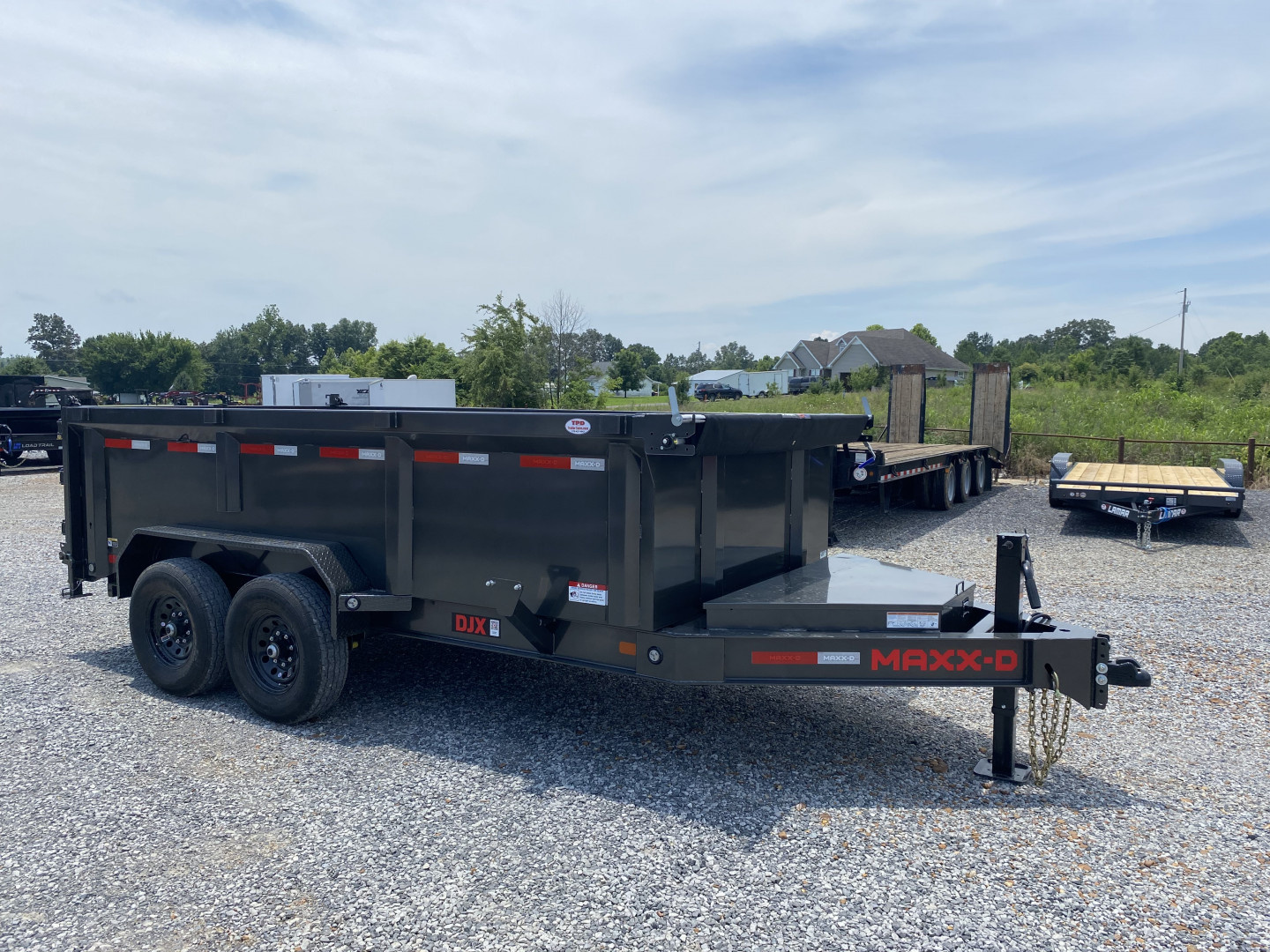 New 2026 MAXXD Dump Trailer | 14' x 83" 15.4K GVWR