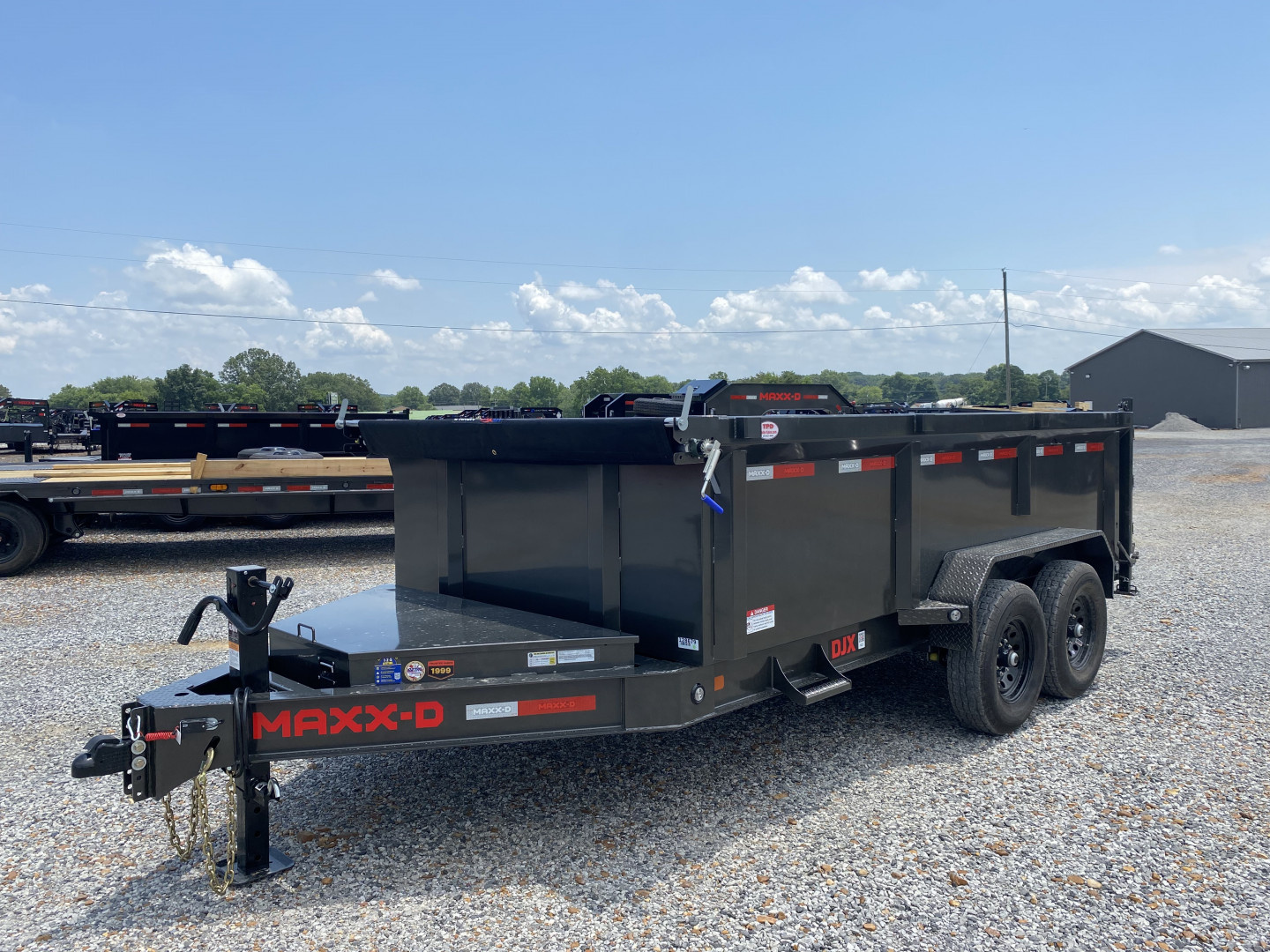 New 2026 MAXXD Dump Trailer | 14' x 83" 15.4K GVWR