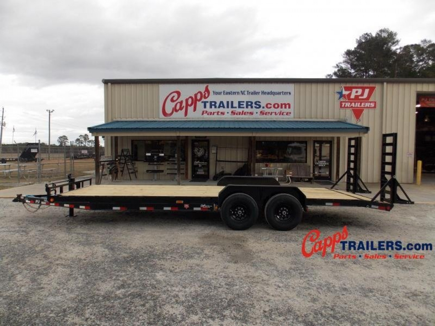 New 2025 PJ TRAILERS PJ CCJ2472BSBK-SRRR 14K Equipment Trailer