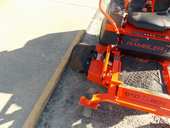 New 2025 Bad Boy Lawn Mowers BMZ4219BG