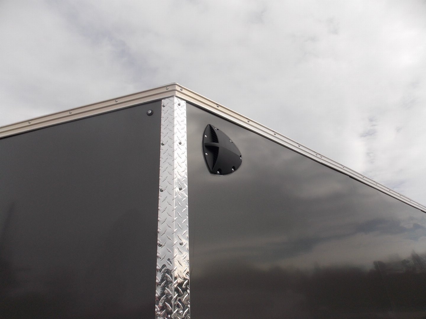 New 2025 EZ HAULER ALC EZEC85X24CH-XLT-P CHARCOAL Cargo/Enclosed Trailer