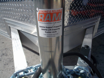 New 2025 EZ HAULER ALC EZEC85X24CH-XLT-P WHITE Cargo/Enclosed Trailer