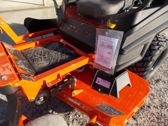 New 2025 Bad Boy Lawn Mowers BZS54KT726