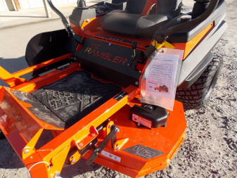 New 2025 Bad Boy Lawn Mowers BMZ42KT722