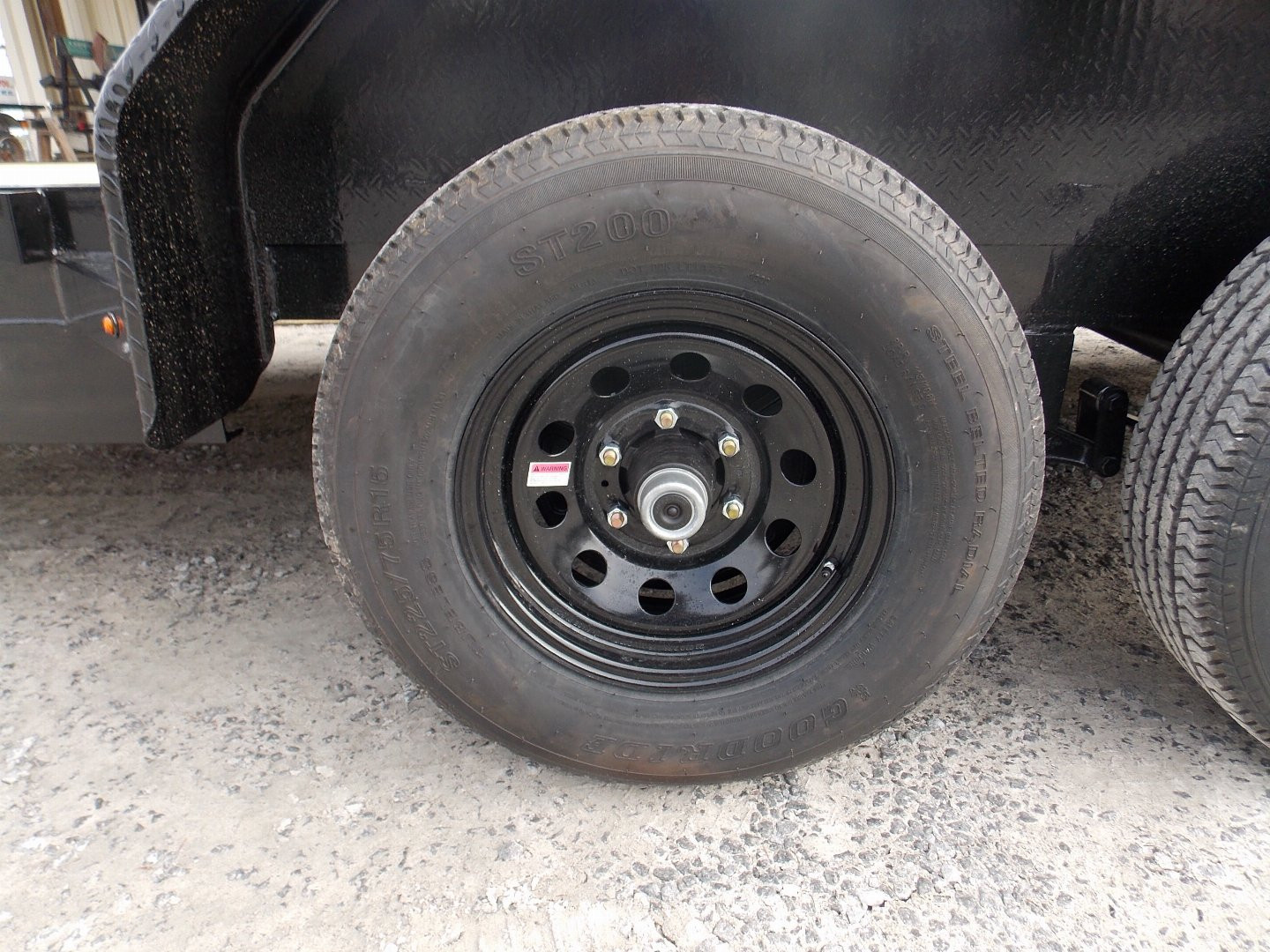 New 2025 TRIPLE CROWN TRAILERS TC CHWF7X2010K Car Hauler