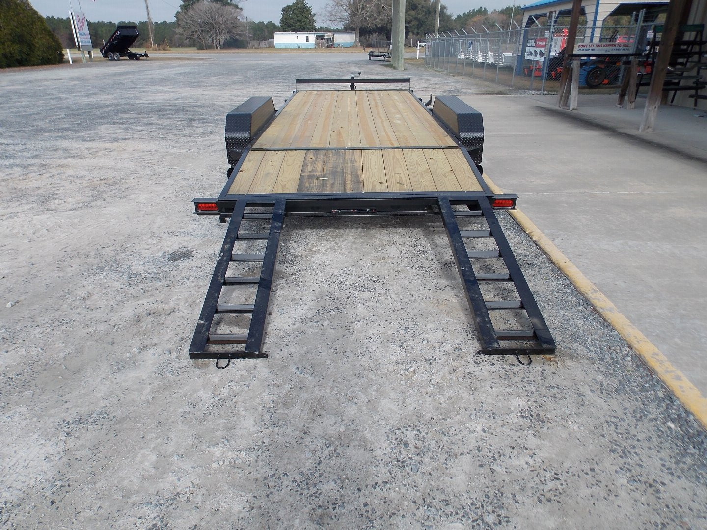 New 2025 TRIPLE CROWN TRAILERS TC CHWF7X2010K Car Hauler