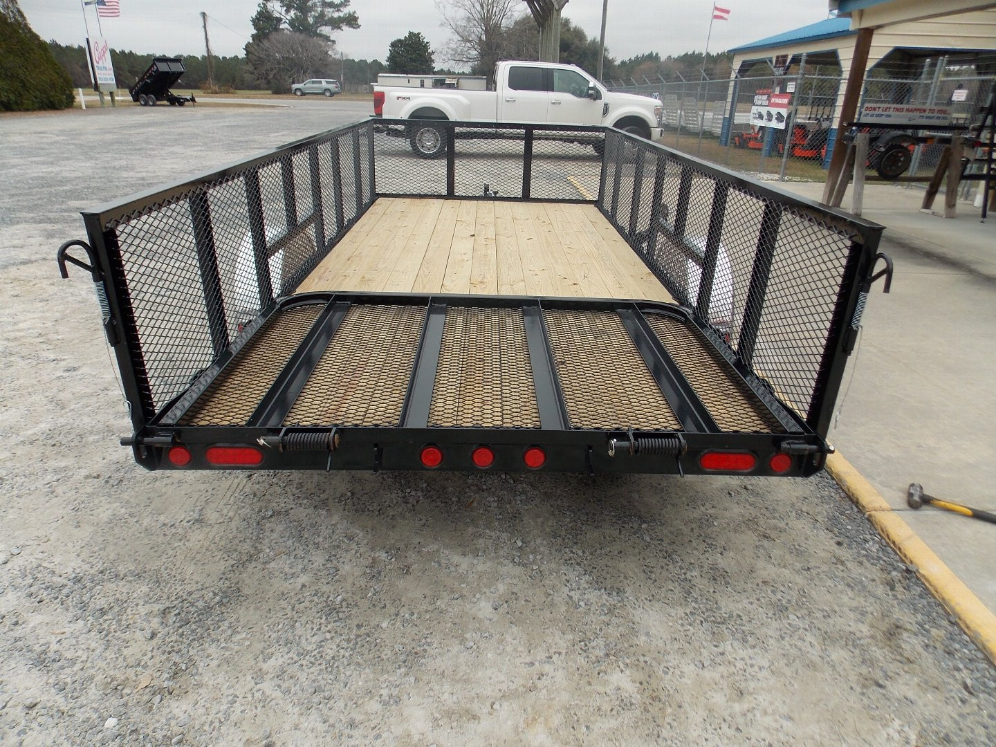 New 2025 PJ Trailers PJ U721431DSFK-SP03-SR Utility Trailer