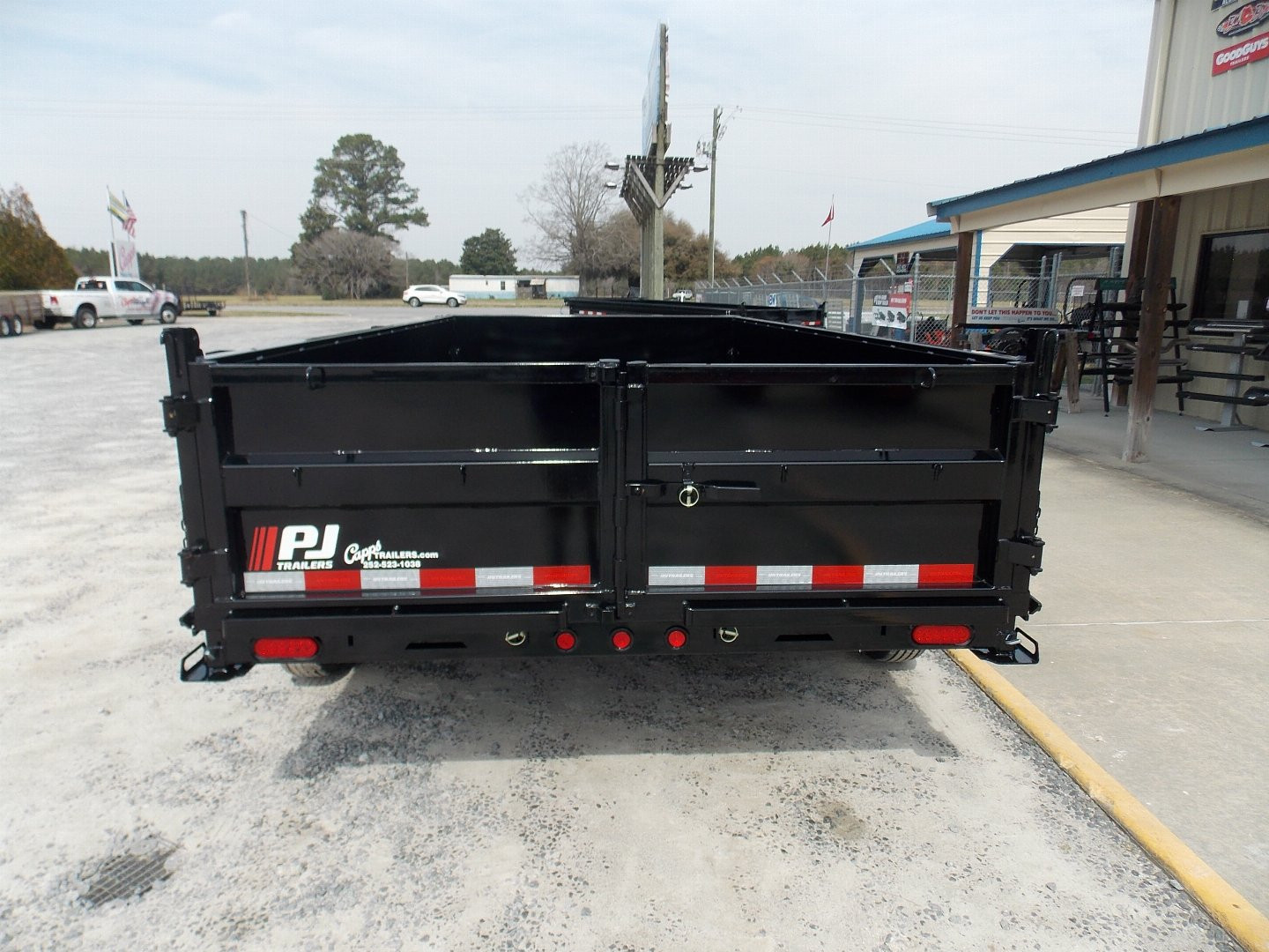 New 2025 PJ Trailers D7J1472BSSK Dump Trailer