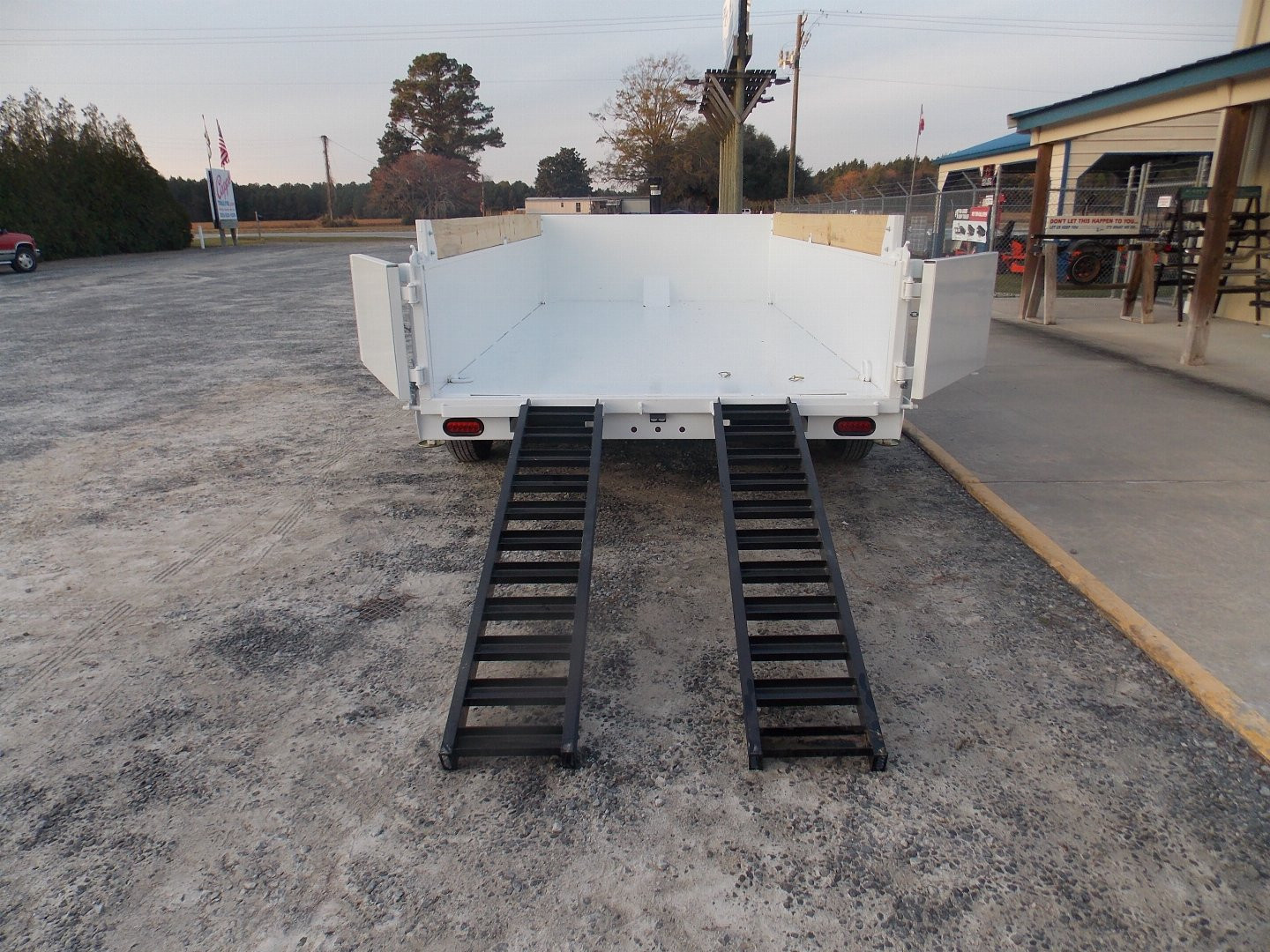 New 2025 Liberty LD14K83X14B8TSFT, 83" X 14' Telescopic Dump Trailer