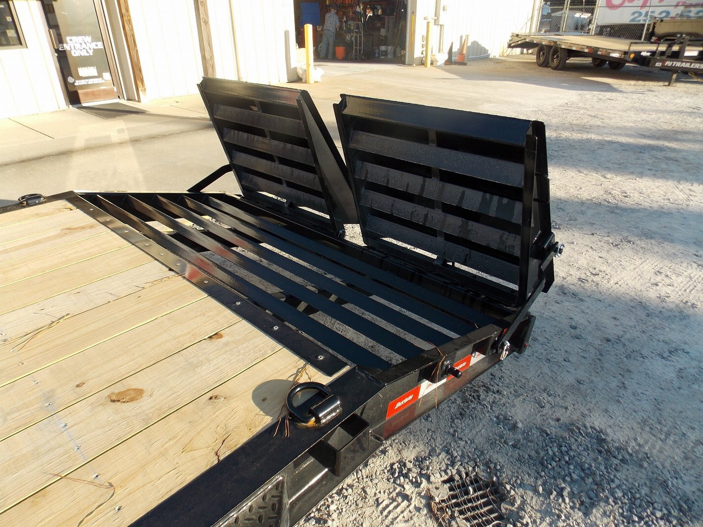 New 2025 Liberty LE14K83B820MR Equipment Trailer