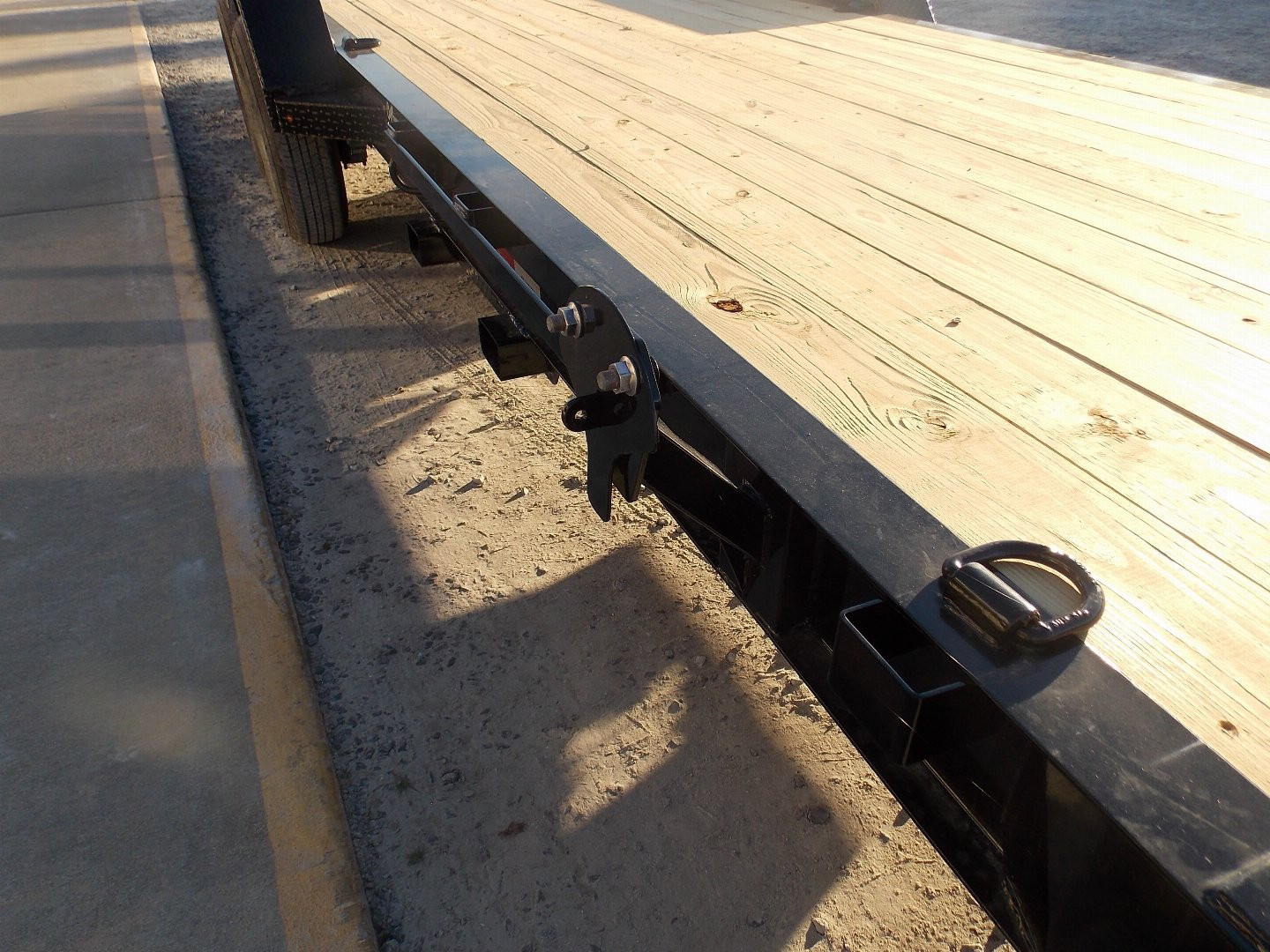 New 2025 Liberty LE14K83X22B8MR Equipment Trailer