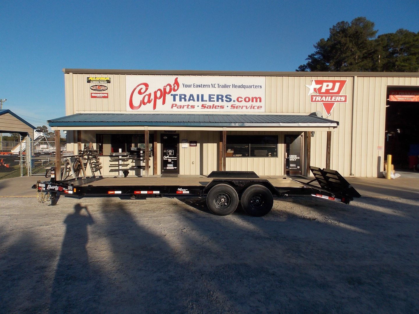 New 2025 Liberty LE14K83X22B8MR Equipment Trailer