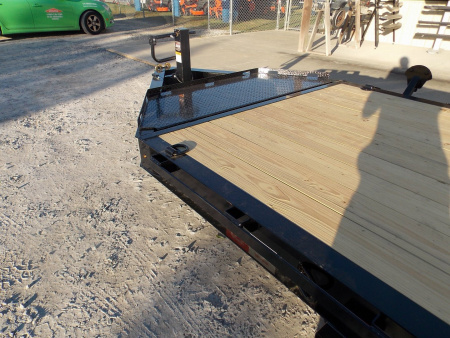 New 2025 Liberty LE14K83X22B8MR Equipment Trailer