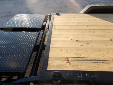 New 2025 Liberty LE14K83X22B8MR Equipment Trailer