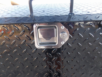 New 2025 PJ Trailers PJ LSQ2872BSWK Deckover Trailer