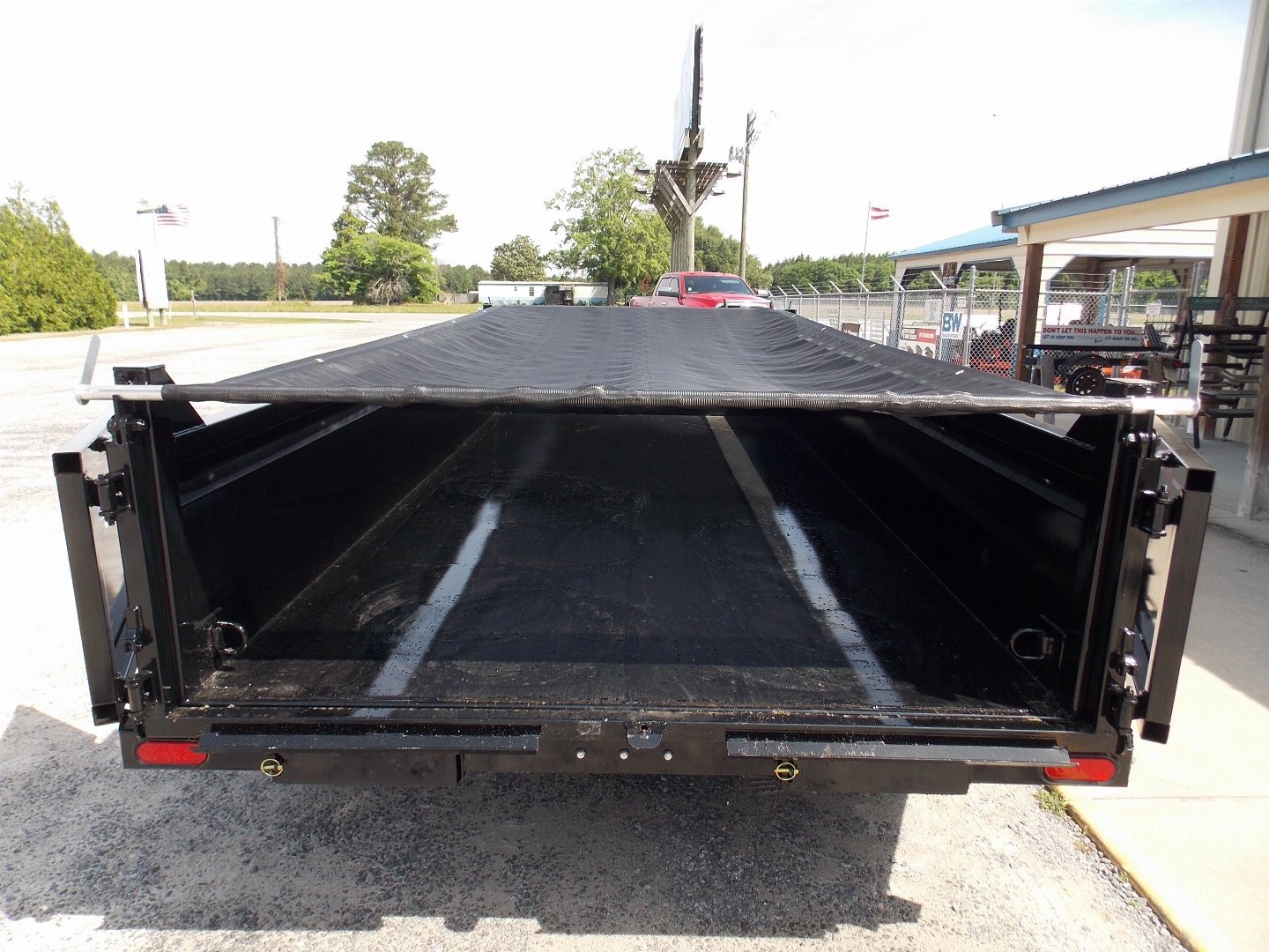 New 2025 HAWKE TRAILERS FLPT-52K-6X12H Dump Trailer