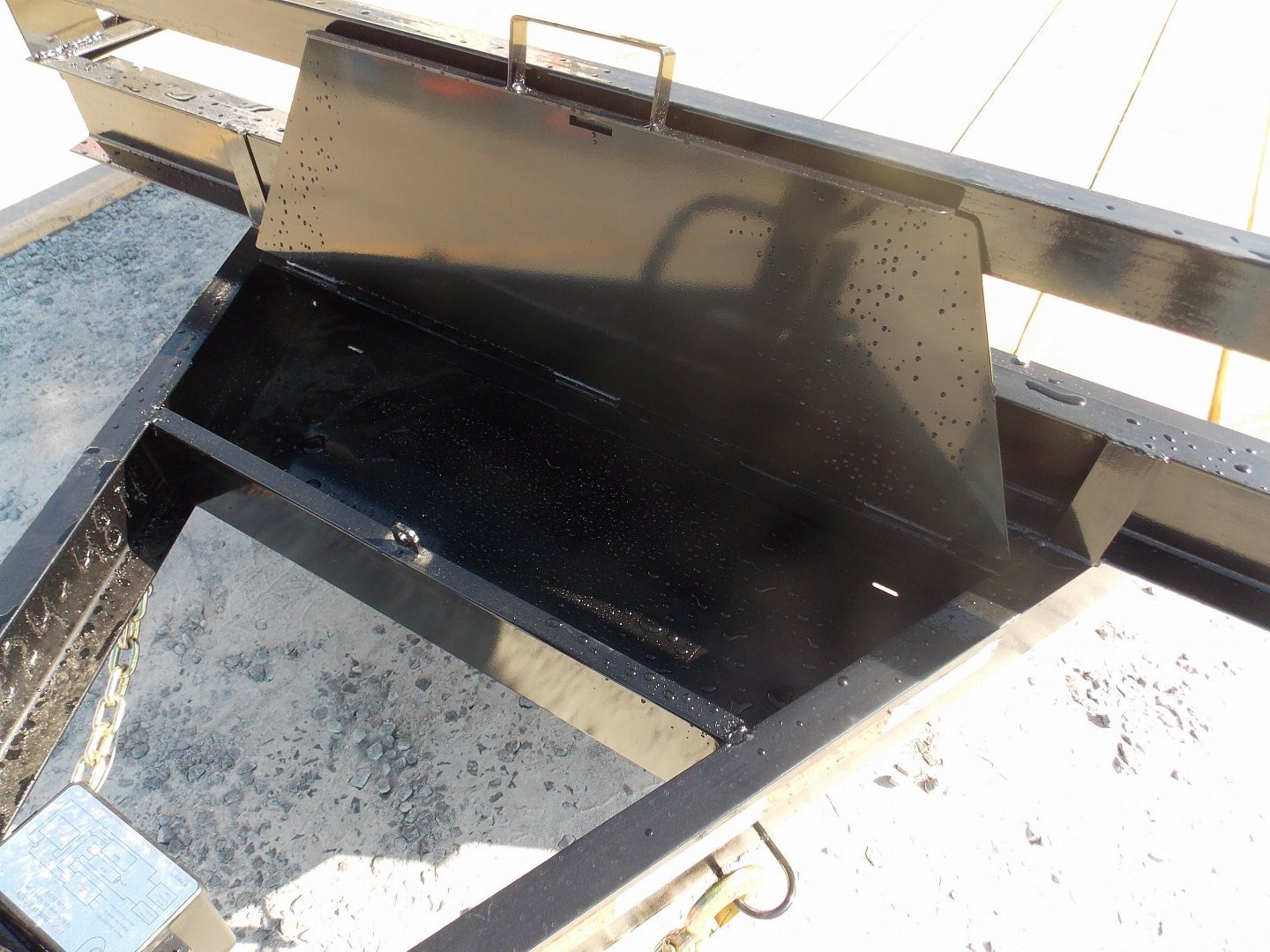 2026 Equipment Flatbed Trailer photo 9