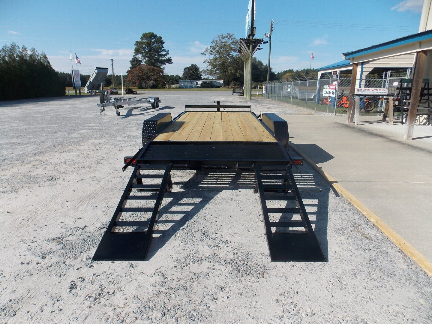 2026 Equipment Flatbed Trailer photo 3