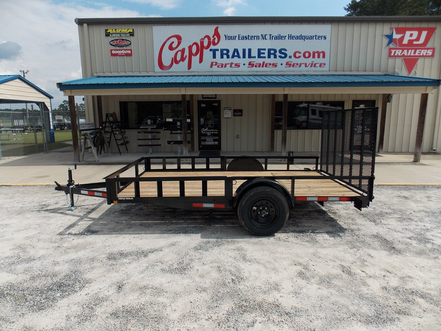 2026 Triple Crown Trailers TC ATV7X12G photo 2
