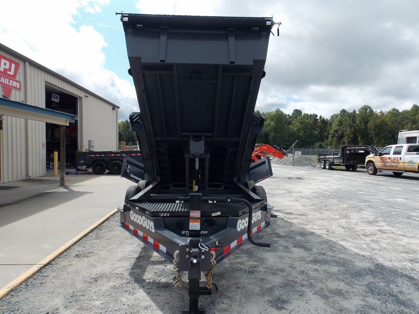 New 2025 GOOD GUYS TRAILERS GG DL714B-27ES-CPC Dump Trailer