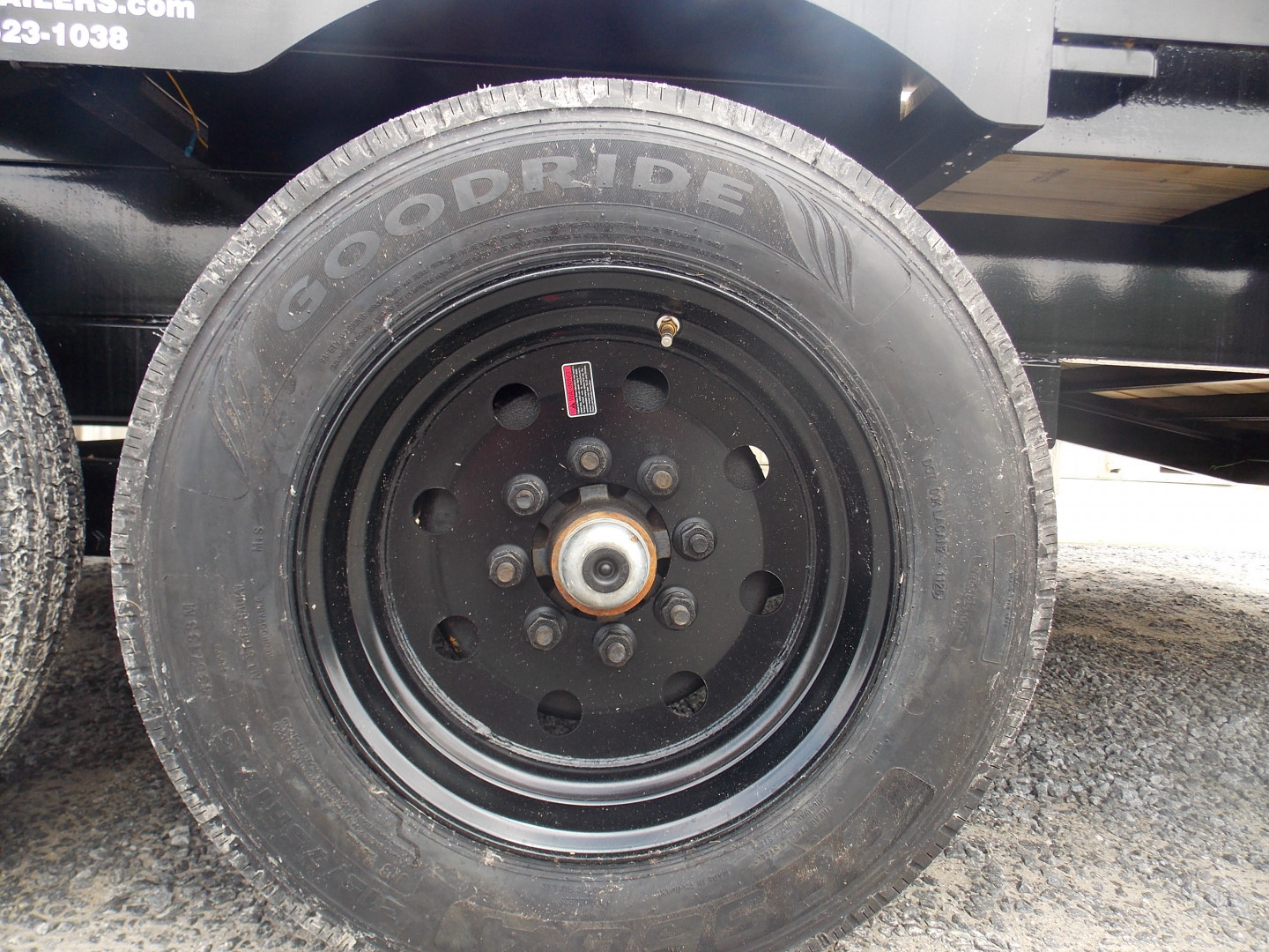 New 2026 Triple Crown Trailers TC E8.5X24 16K 17.5 Deckover Trailer