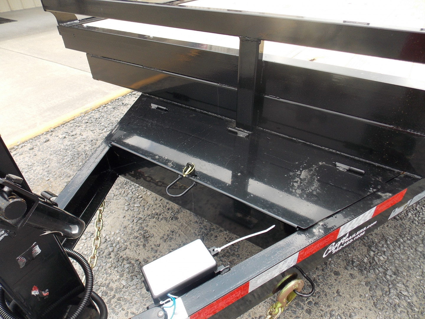 New 2026 Triple Crown Trailers TC E8.5X24 16K 17.5 Deckover Trailer