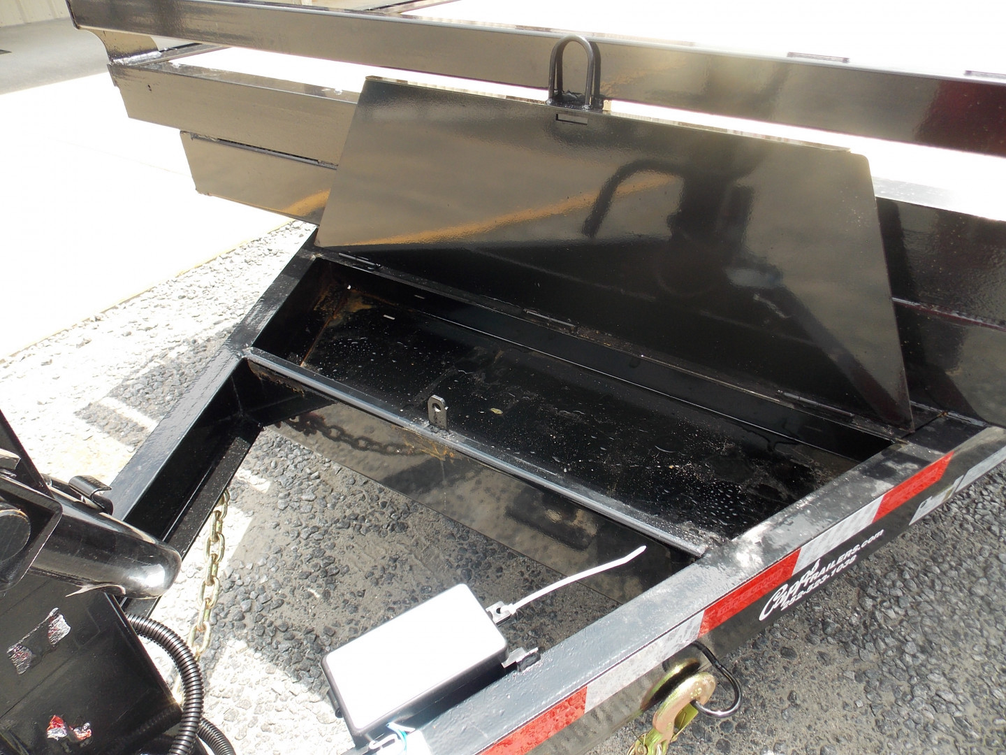 New 2026 Triple Crown Trailers TC E8.5X24 16K 17.5 Deckover Trailer