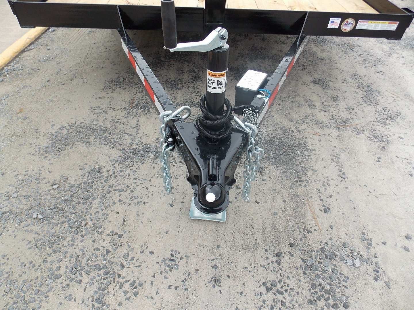 New 2026 Triple Crown Trailers TC CHWF7X207K Car Hauler