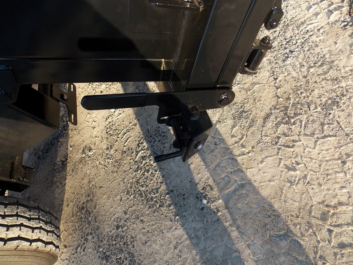 New 2025 Hawke Trailers FLPT-7K-7X14H Dump Trailer