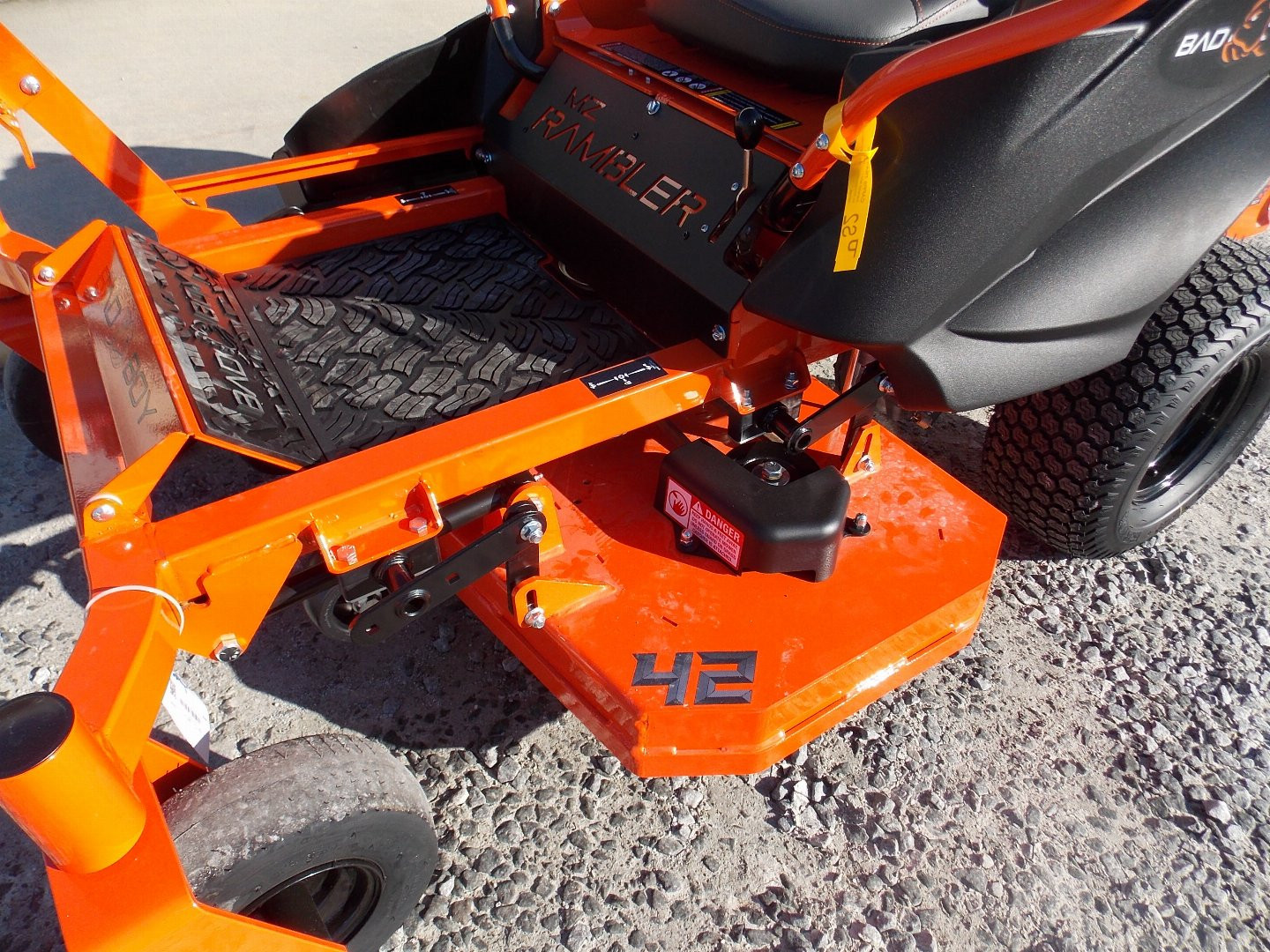 New 2024 BAD BOY BMZ4219BG Lawn Mowers