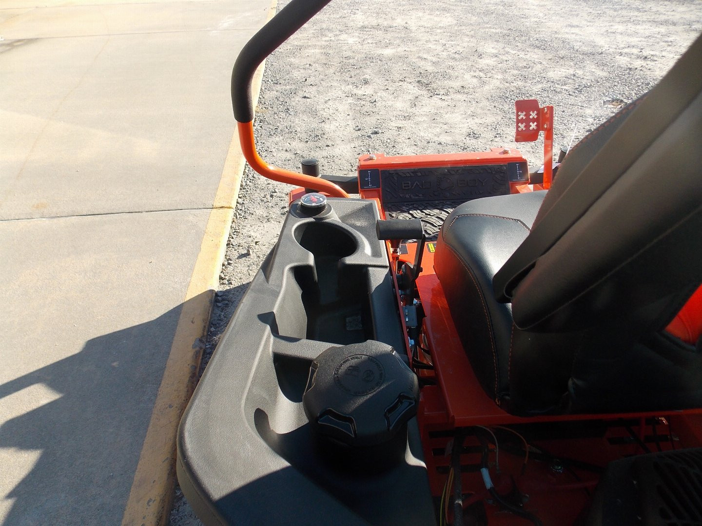 New 2024 BAD BOY BZS54KT745 Lawn Mowers