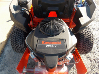 New 2024 BAD BOY BMZ48FR651 Lawn Mowers