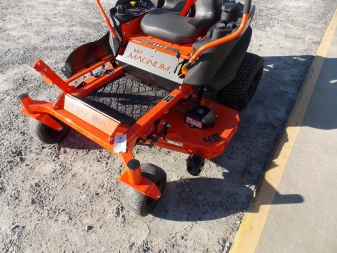 New 2024 BAD BOY BMZ48FR651 Lawn Mowers