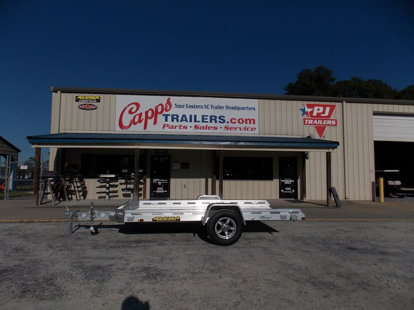 New 2025 ALUMA AL 7712H-TILT-S Utility Trailer