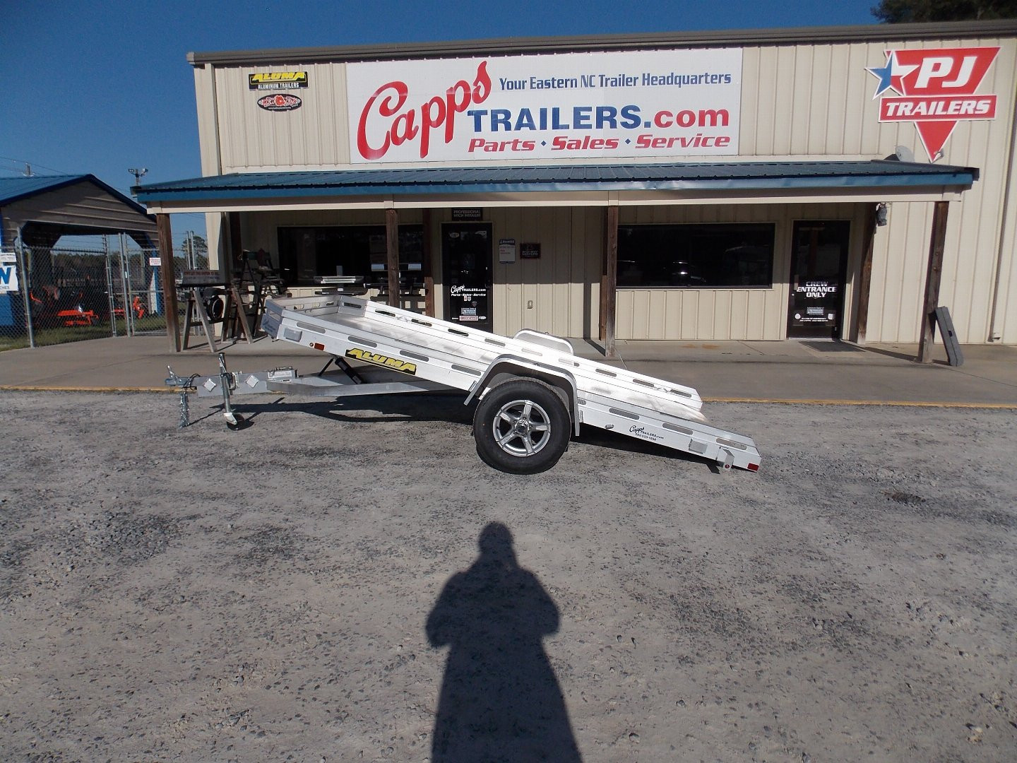 New 2025 ALUMA AL 7712H-TILT-S Utility Trailer